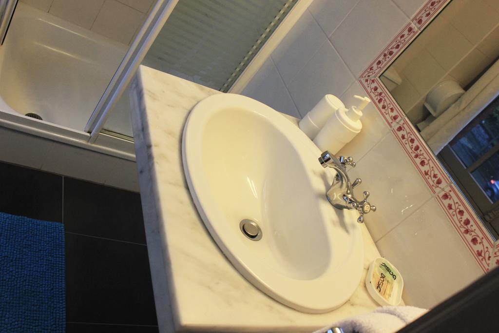 Story' Inn Bruxelles Esterno foto
